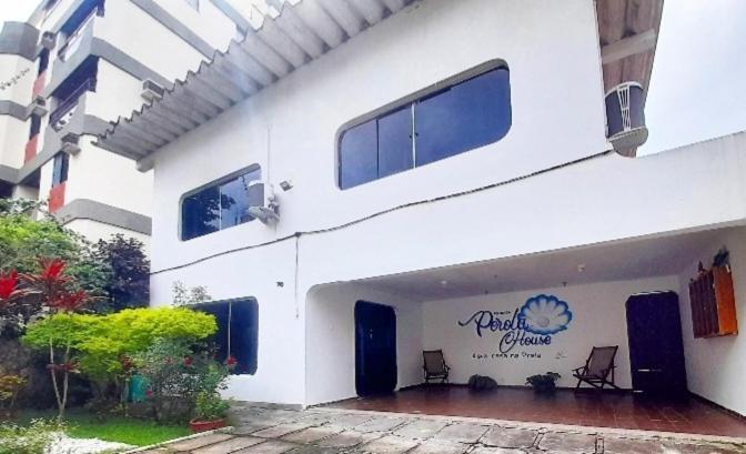 Perola House Hostel Guaruja Exterior photo